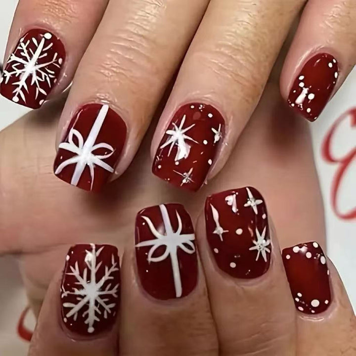 Festive Winter Nail Art Stornfield