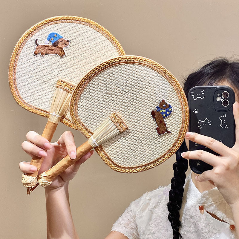 Hand fan with adorable animal design Stornfield