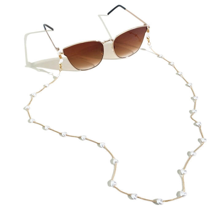 Elegant Pearl Chain Sunglasses Holder Stornfield