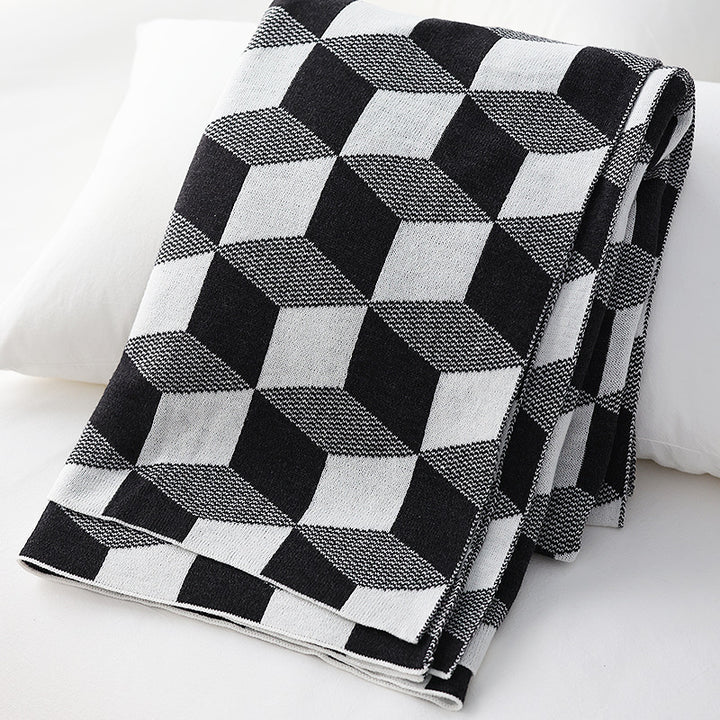 Geometric Patterned Throw Blanket