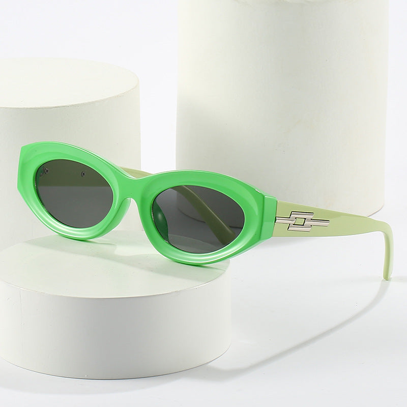 Stylish Retro Cat-Eye Sunglasses Stornfield
