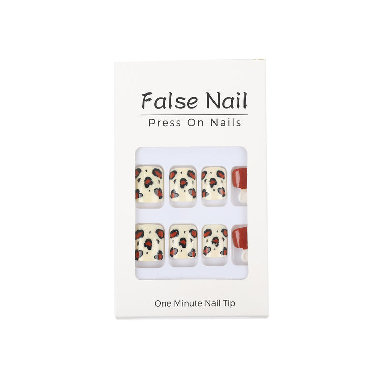 Creative and elegant art nails Stornfield