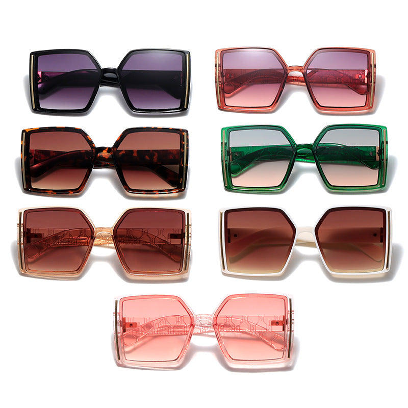 Women’s fashionable sunglasses in retro-inspired design Stornfield