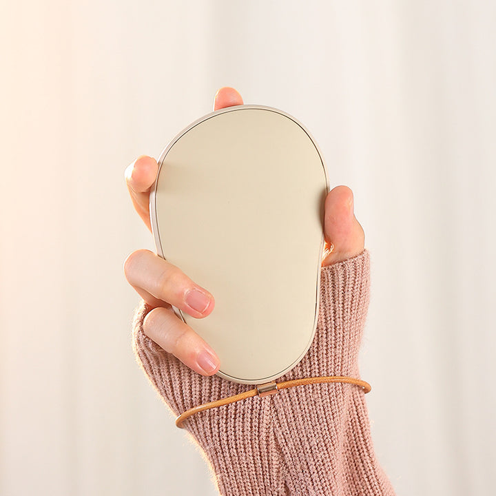 Portable cosmetic mirror with integrated LED light Stornfield