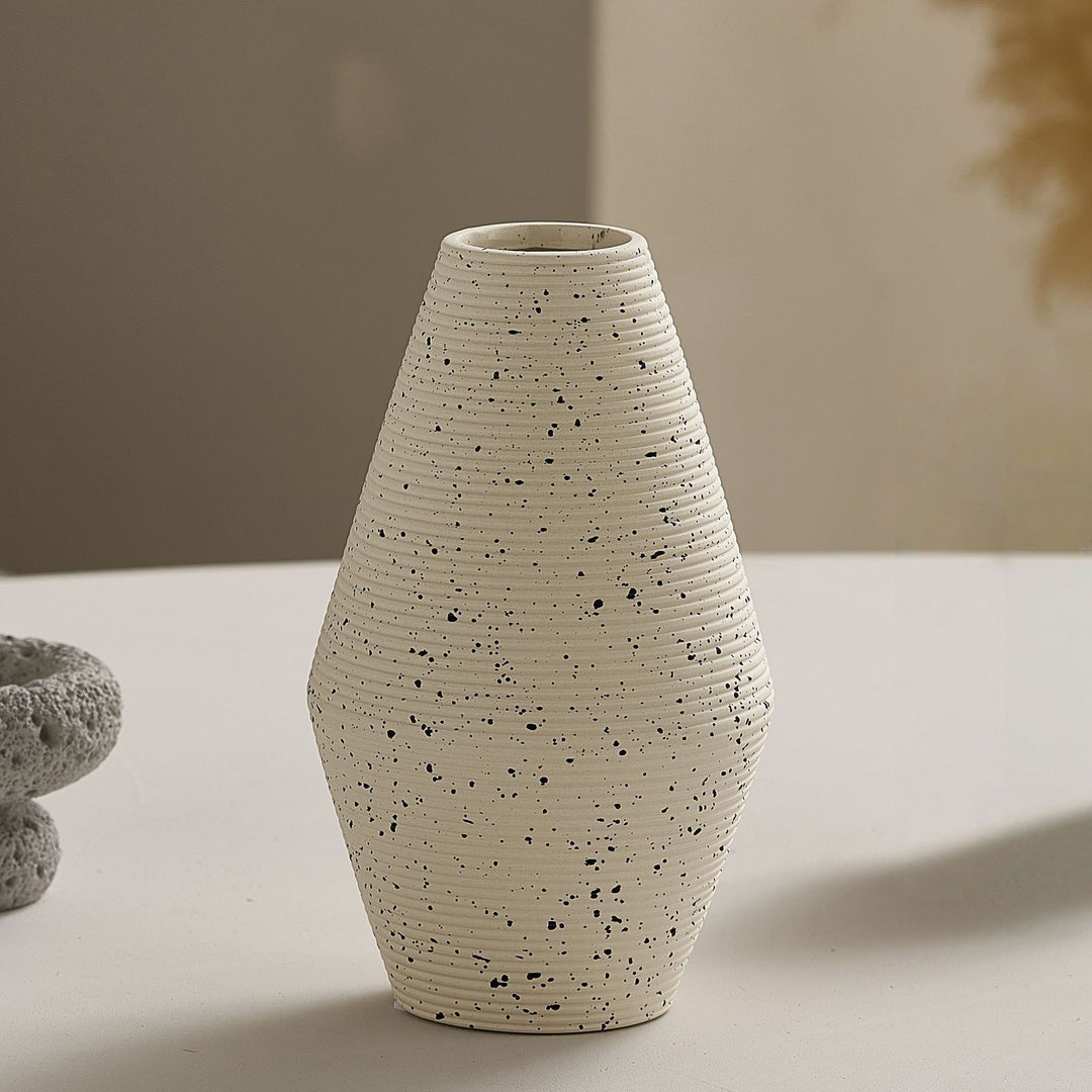 Elegant and Artistic Ceramic Vase Stornfield