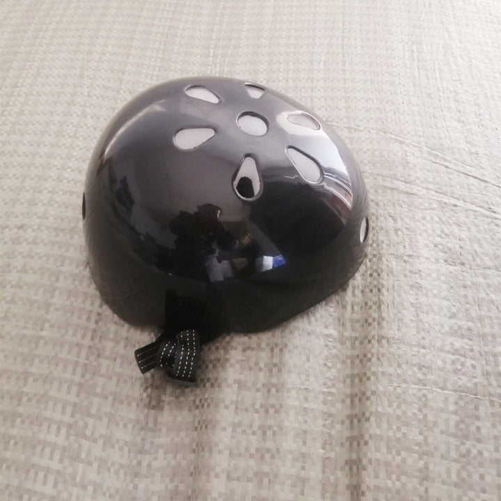 Shock-Absorbing Safety Helmet Stornfield
