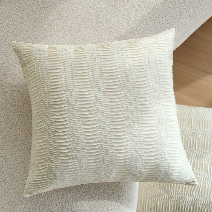 Structured lounge cushions