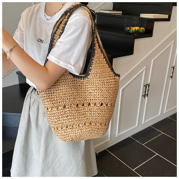 Braided tote bag with unique structure Stornfield