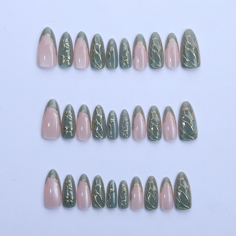 Artistic Nail Art Set with Gold and Leaf Design Stornfield