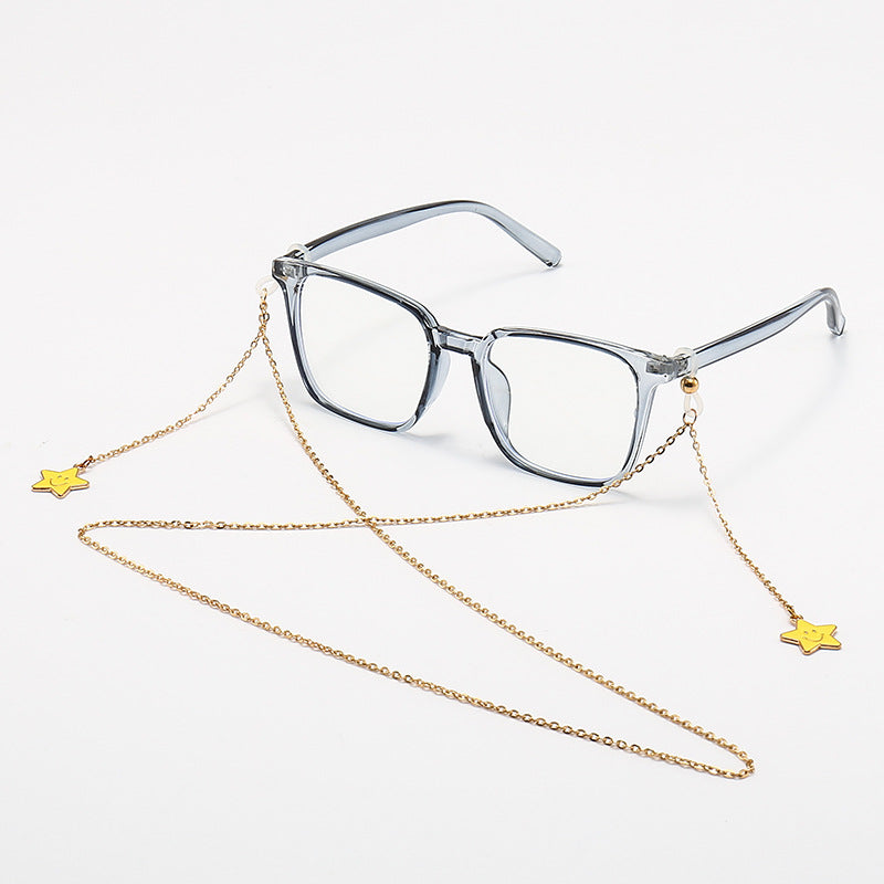Decorative Eyewear with Star Charm Chain Stornfield