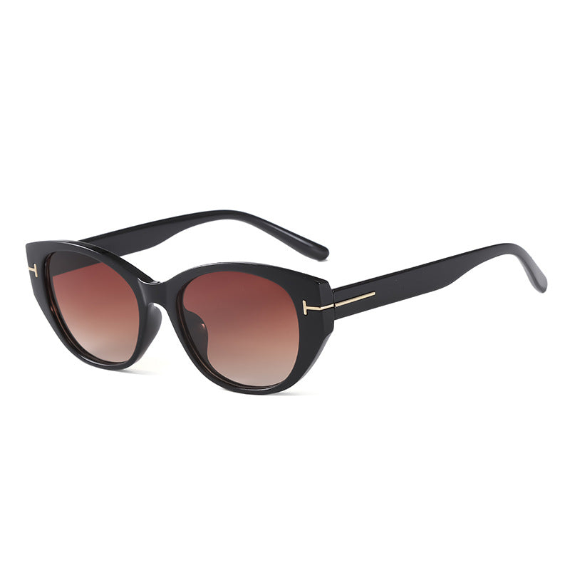 Women's Cat-Eye Sunglasses with Elegant Frame and Protective UV Filter Stornfield