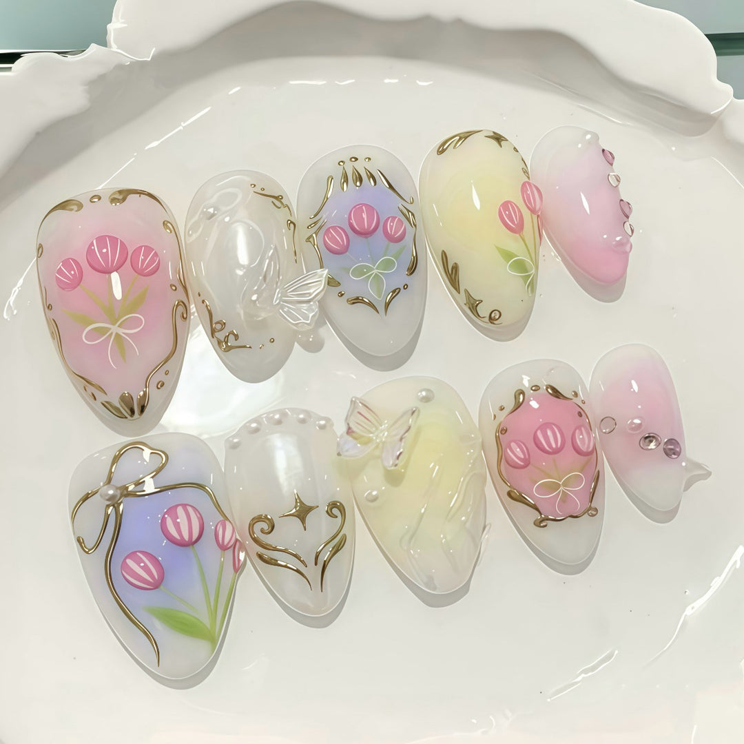 Artistic Floral Nail Design Press-On Set 1790745747
