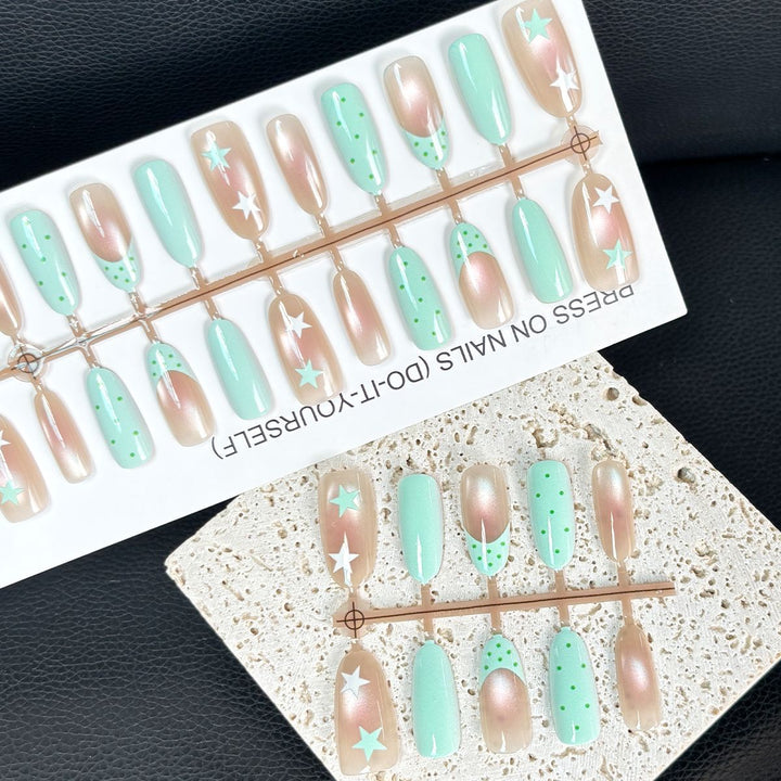 Press-On Nail Art Stornfield