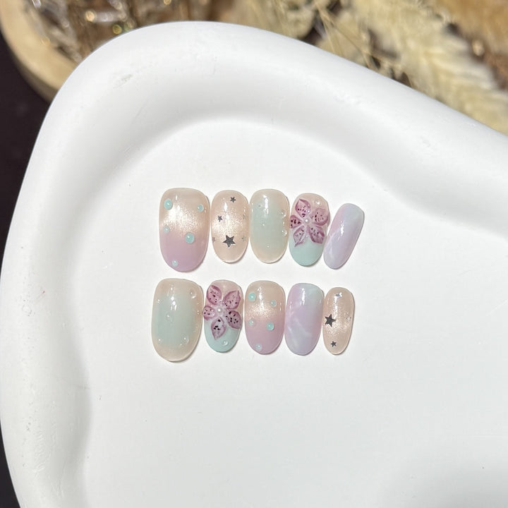 Floral-Inspired Press-On Nail Art Set with Star Accents Stornfield