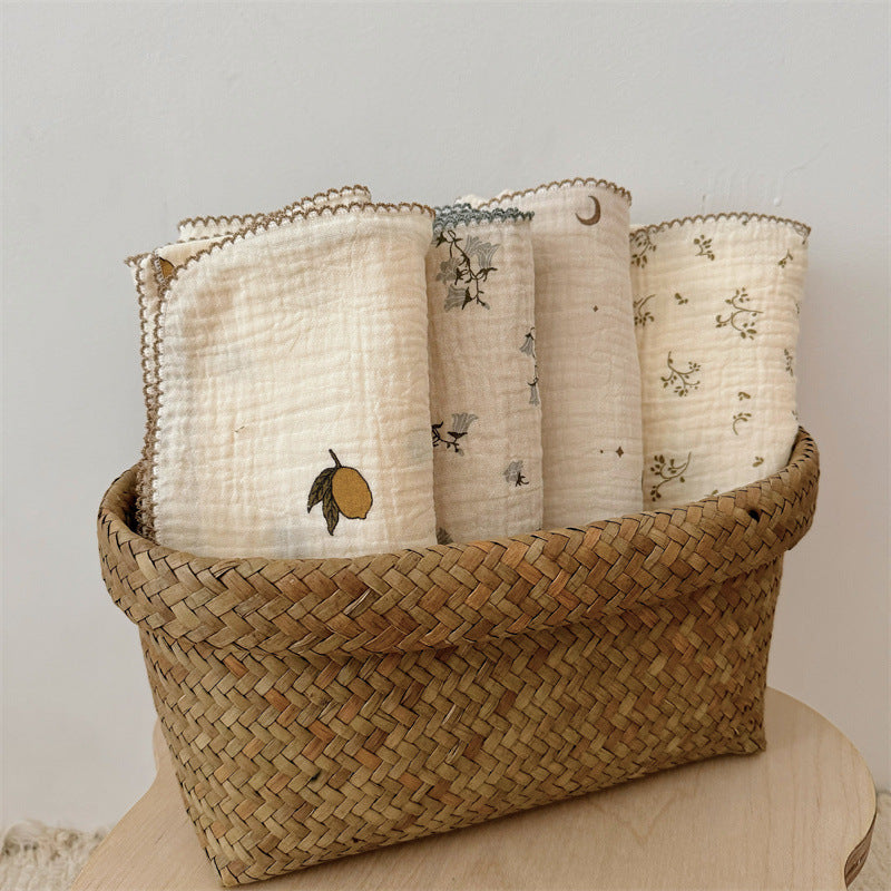 Women's Cozy Cotton Blanket with Floral Design Stornfield