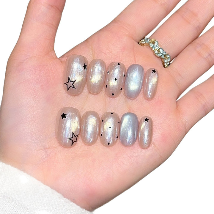 Artificial nails with creative star designs Stornfield