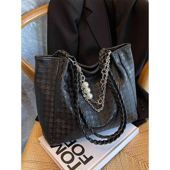 Luxurious Textured Handbag Stornfield