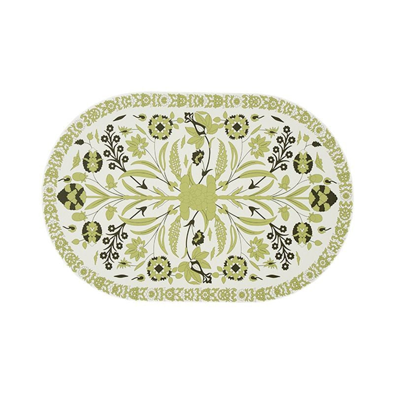 Oval table mat made of wipeable cotton-linen mix with intricate floral print