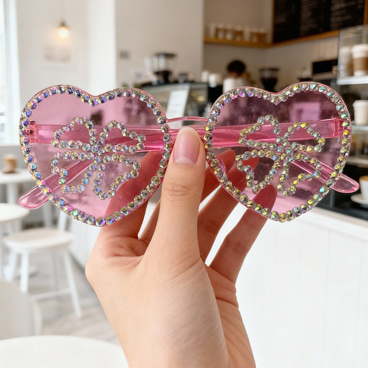 Glamorous Heart-Shaped Rhinestone Sunglasses Stornfield