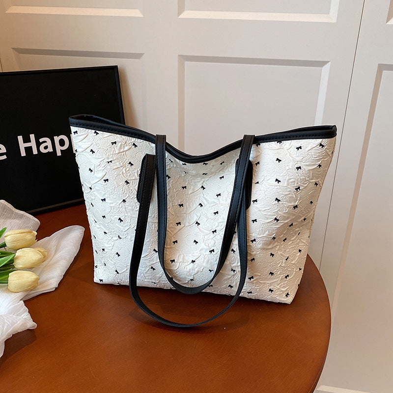 Quilted Tote Bag with Pattern Stornfield
