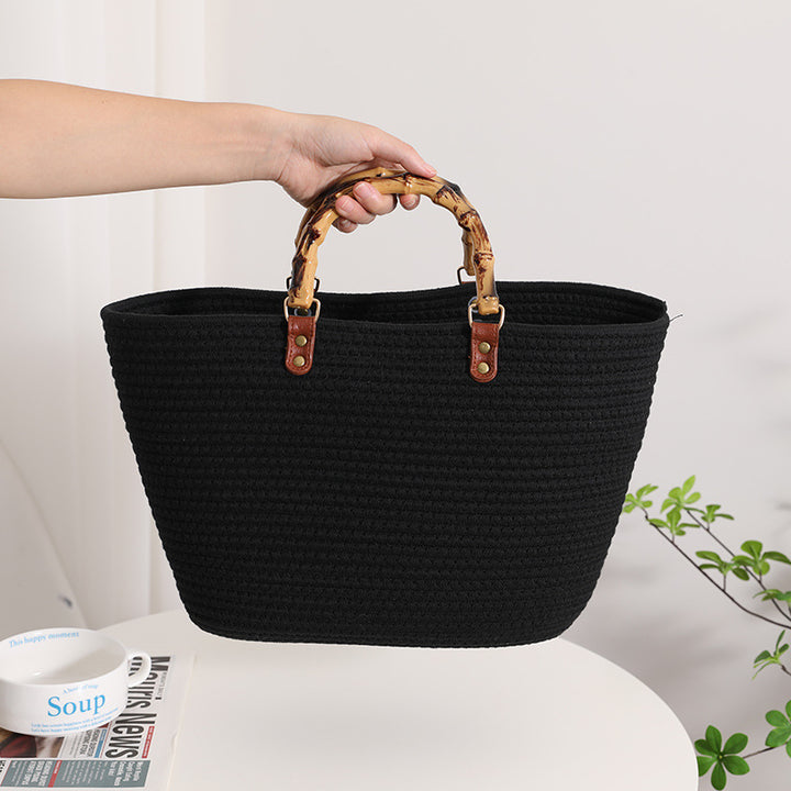 Fashionable straw bag with bamboo handles Stornfield