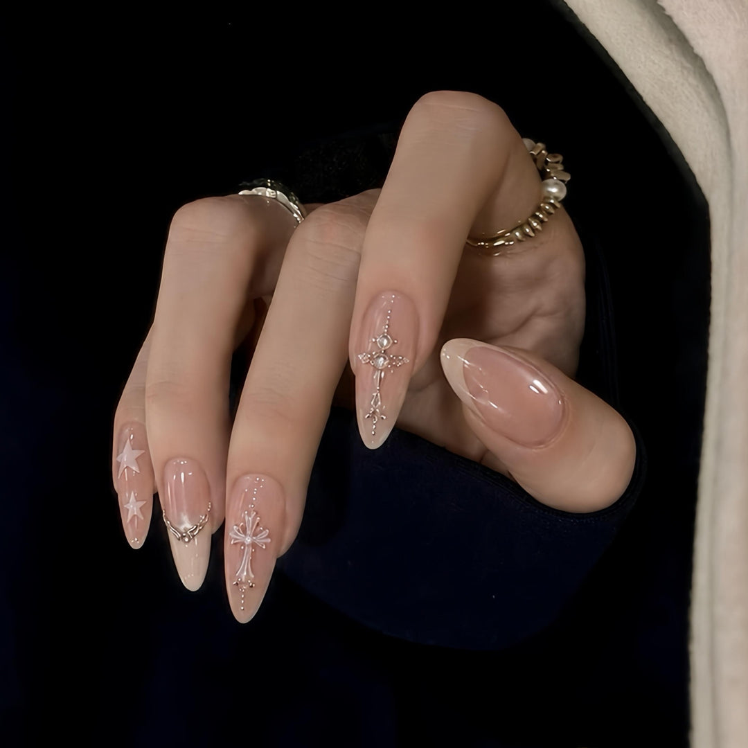 Artificial Art Nails with Glamorous Rhinestone and Star Appliqués Stornfield