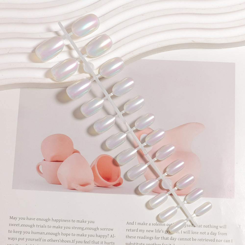 Iridescent Almond-Shaped Press-On Nails Stornfield
