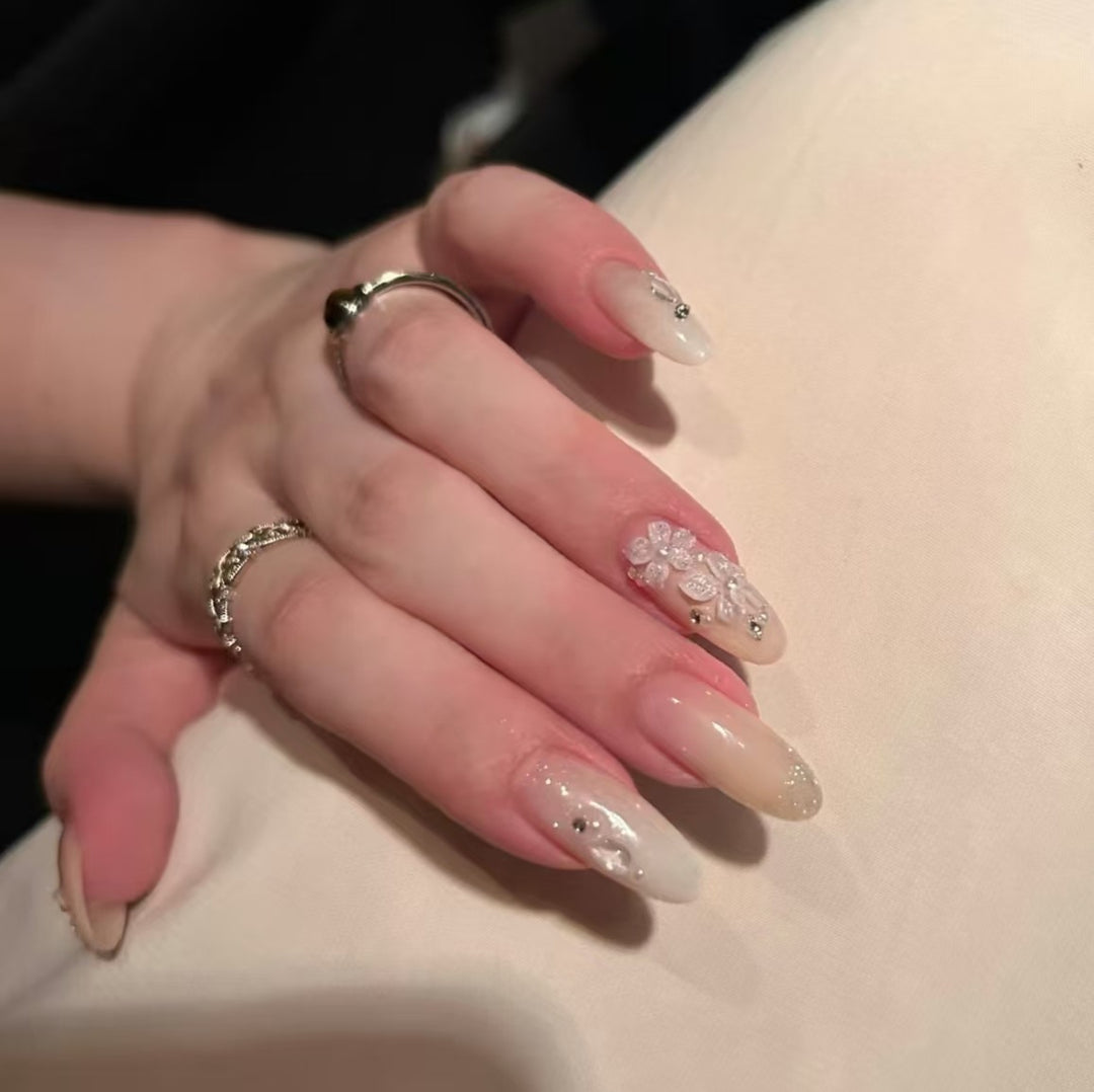 Decorative Floral Acrylic Nail Extensions