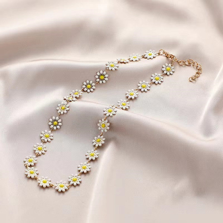 Floral Statement Necklace Stornfield