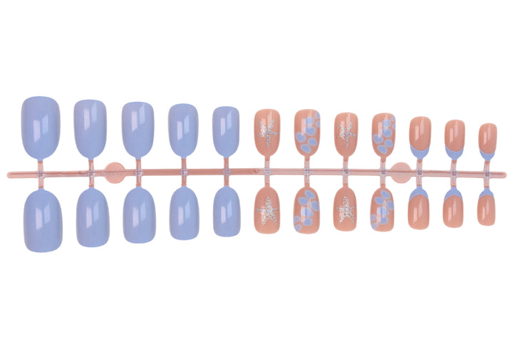 Artificial nail set with elegant patterns and glitter accents Stornfield