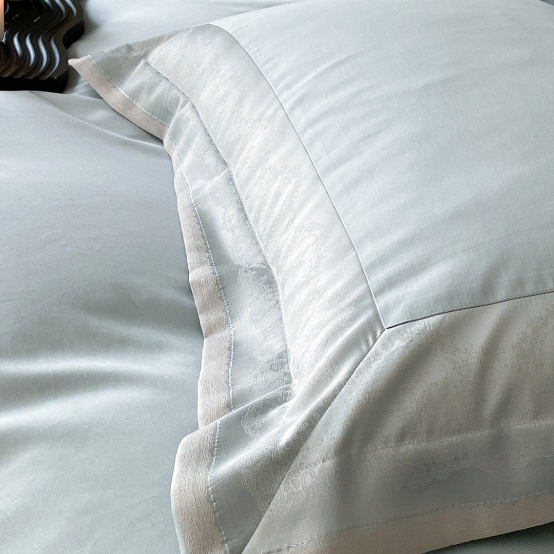 Luxury Cotton-Sateen Jacquard Border Duvet Cover Set with Hidden-Zip Closure