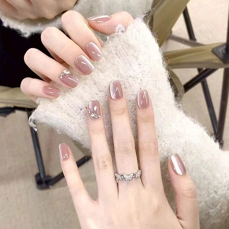 Glittering artificial nail tips with elegant details Stornfield