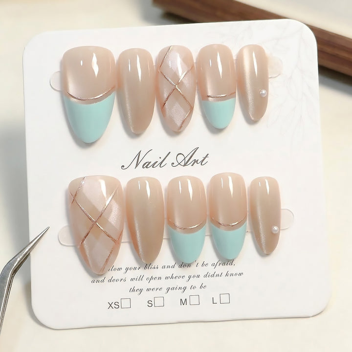 Elegant Artistic Press-On Nail Set Stornfield