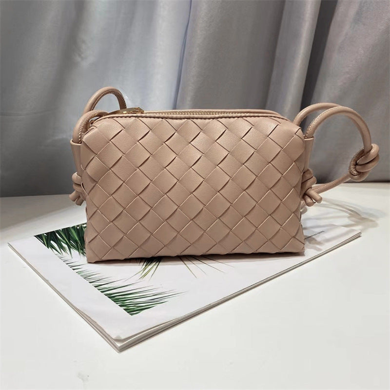 Elegant Woven Shoulder Bag Stornfield