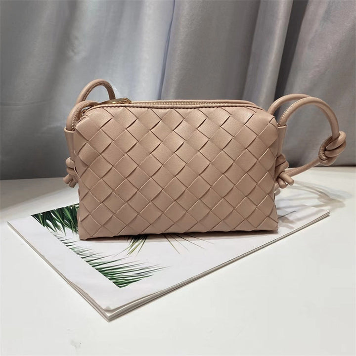 Elegant Woven Shoulder Bag Stornfield