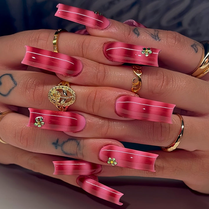 Glamorous Acrylic Nail Art Stornfield