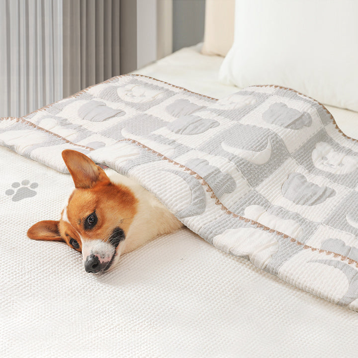 Unisex Cozy and Soft Pet Blanket Stornfield