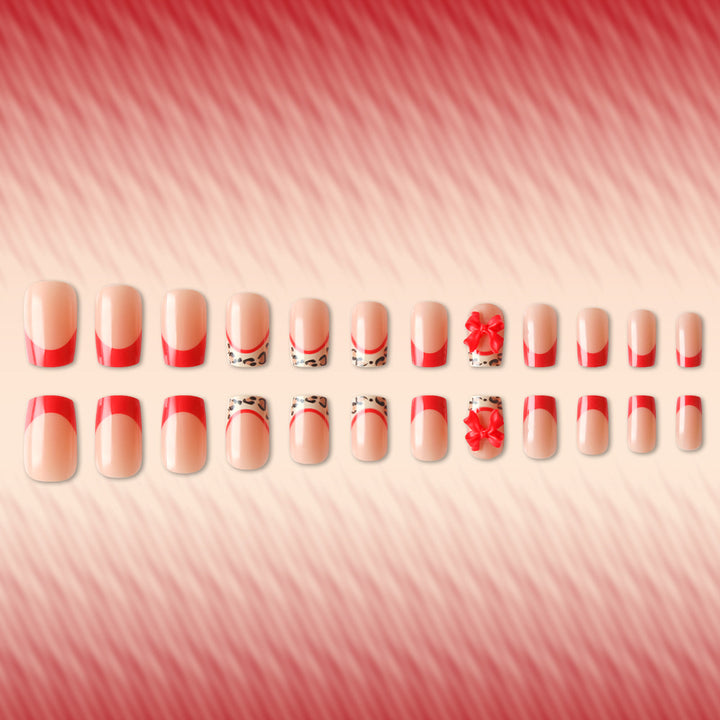 Stylish Decorative Press-On Nails Stornfield