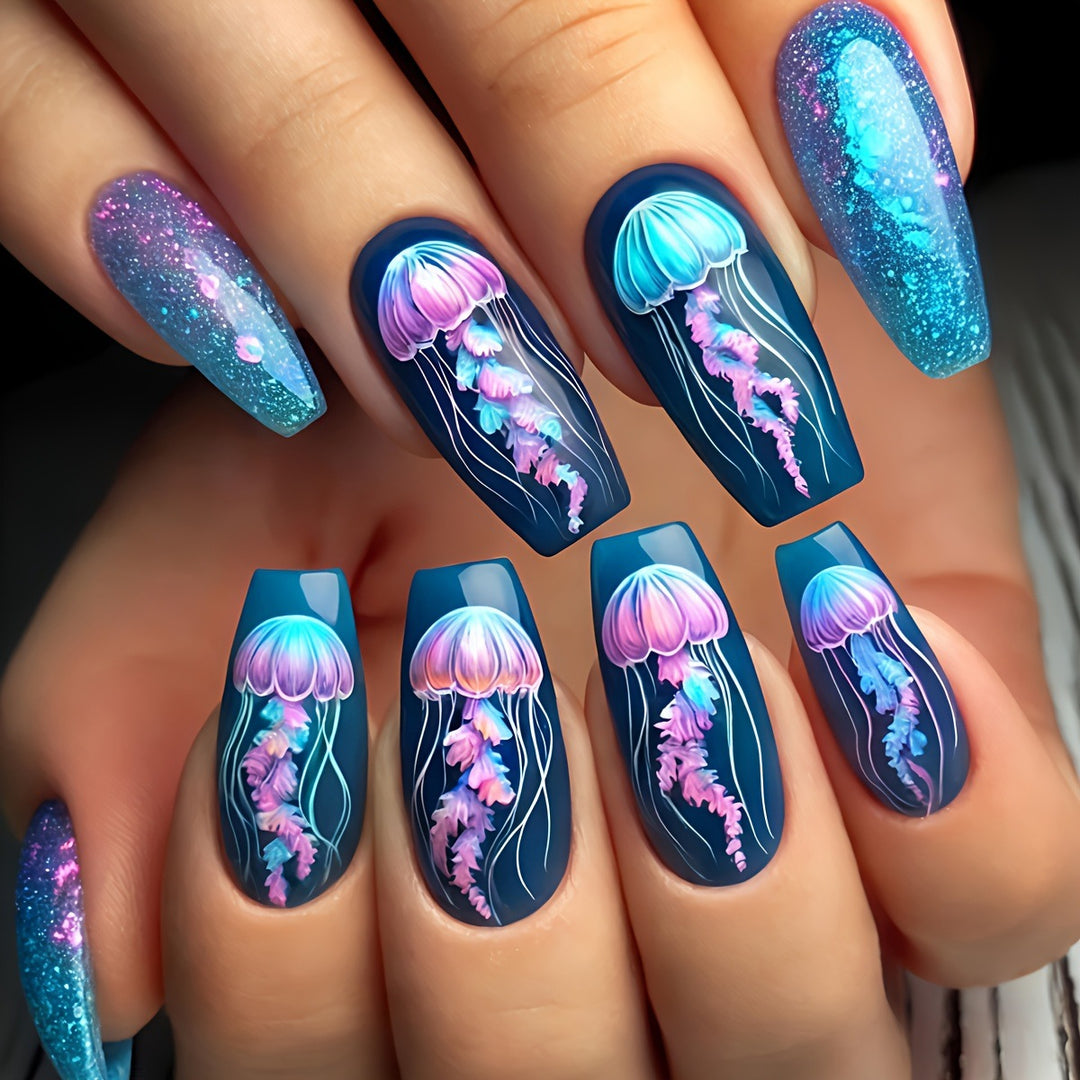 Artificia nails with fascinating jellyfish design Stornfield