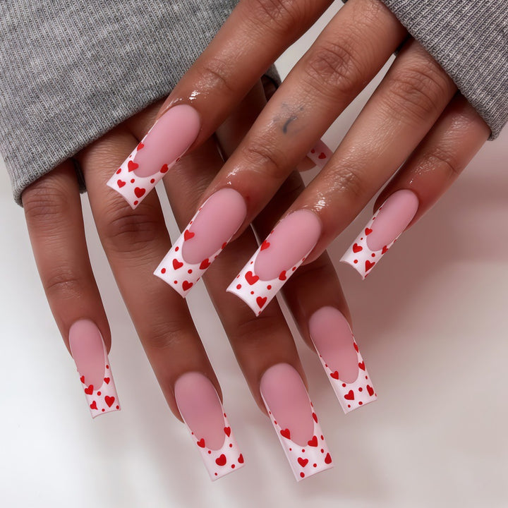 Artificial nails with heart design Stornfield