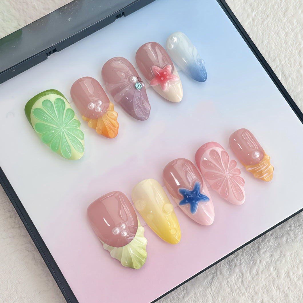 Decorative Floral Press-On Nail Set
