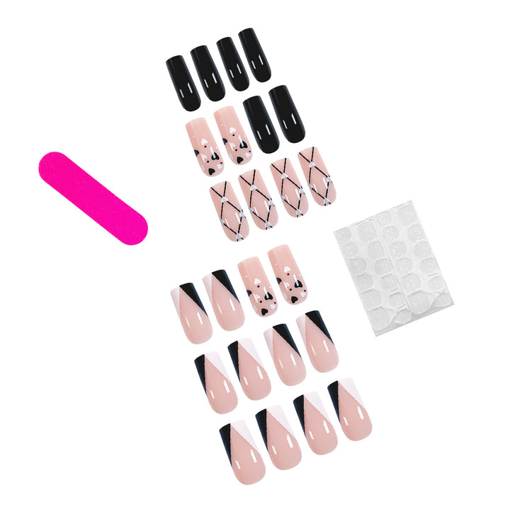 Artful nail art with heart patterns Stornfield