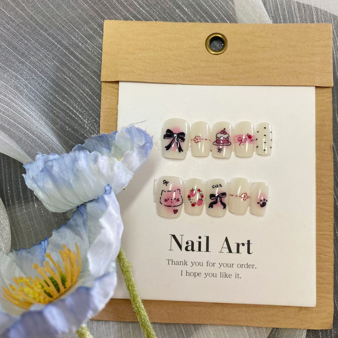 Whimsical Themed Decorative Press-On Nail Art Set