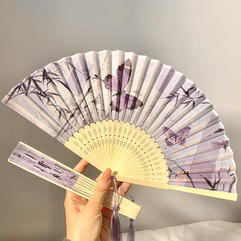 Elegant fan with elaborate butterfly motif Stornfield