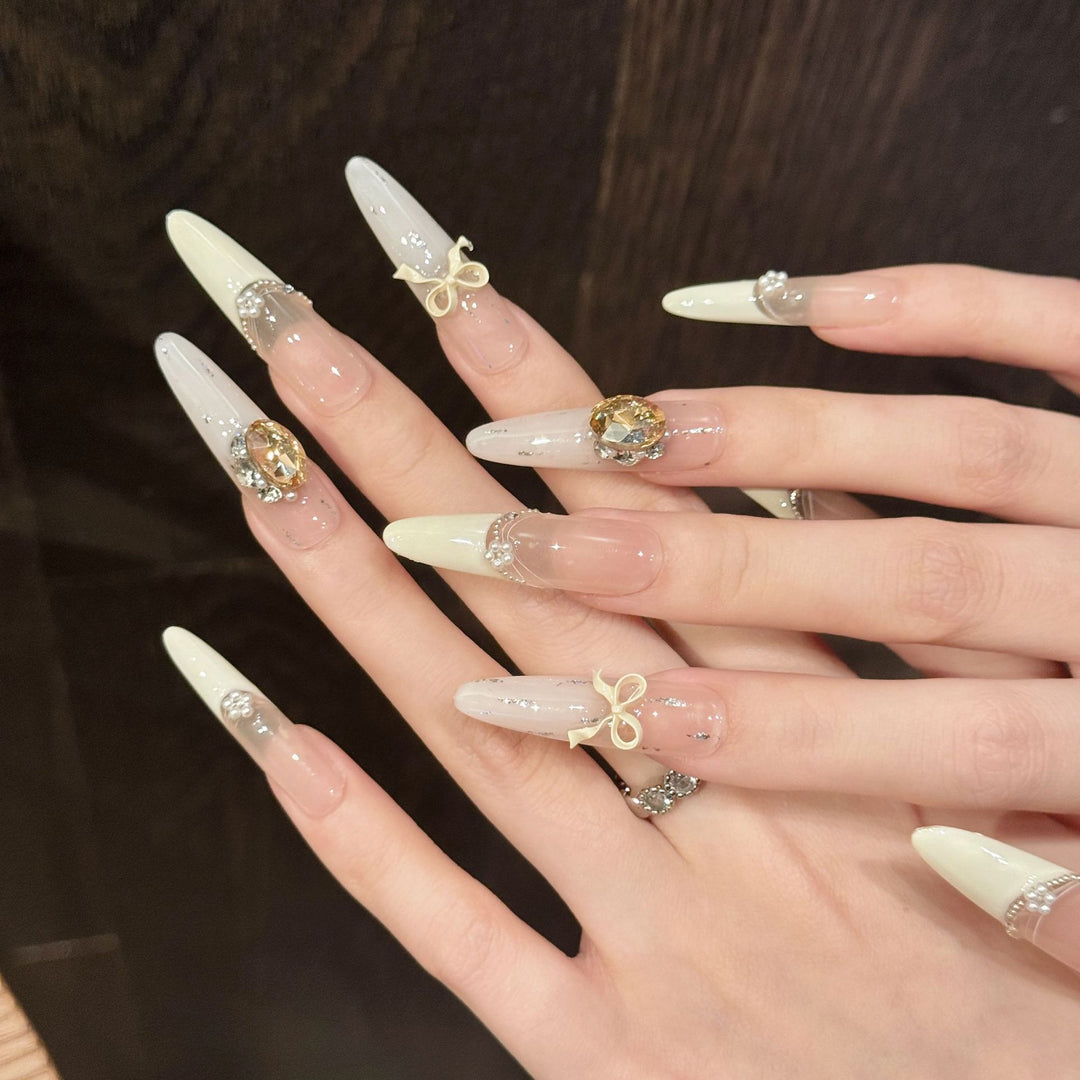 Decorative Rhinestone Press-On Nail Set Stornfield