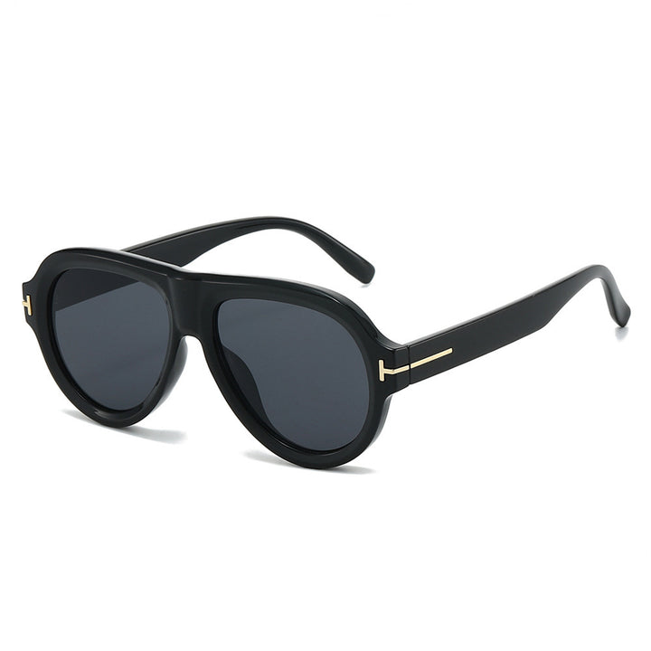 Fashion-Forward Bold Geometric Sunglasses Stornfield