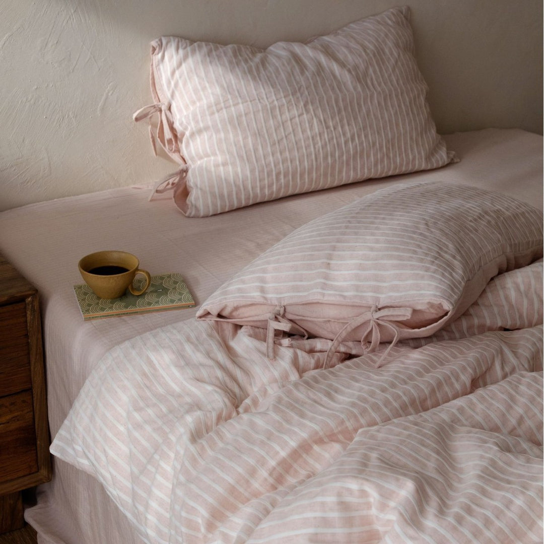 Striped Washed Linen Duvet Cover Set with Tie-Closure Pillowcases