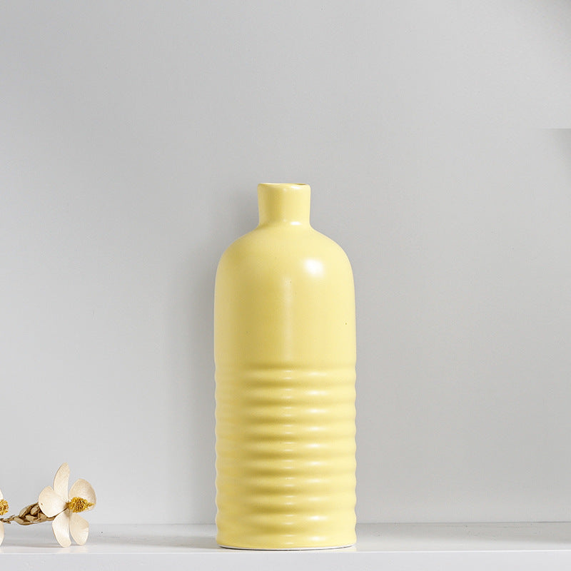Modern Textured Ceramic Table Vase Stornfeild