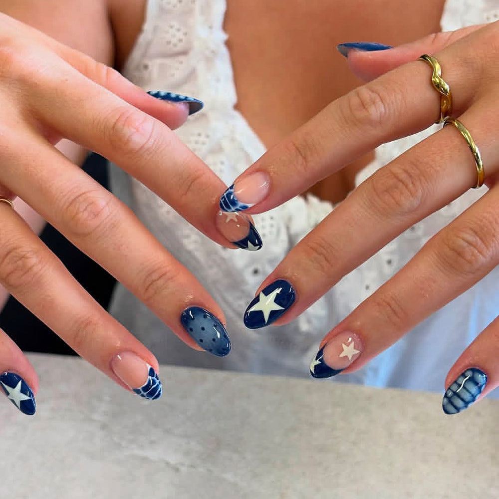 Artistic Ocean-Inspired Press-On Nail Set Stornfield