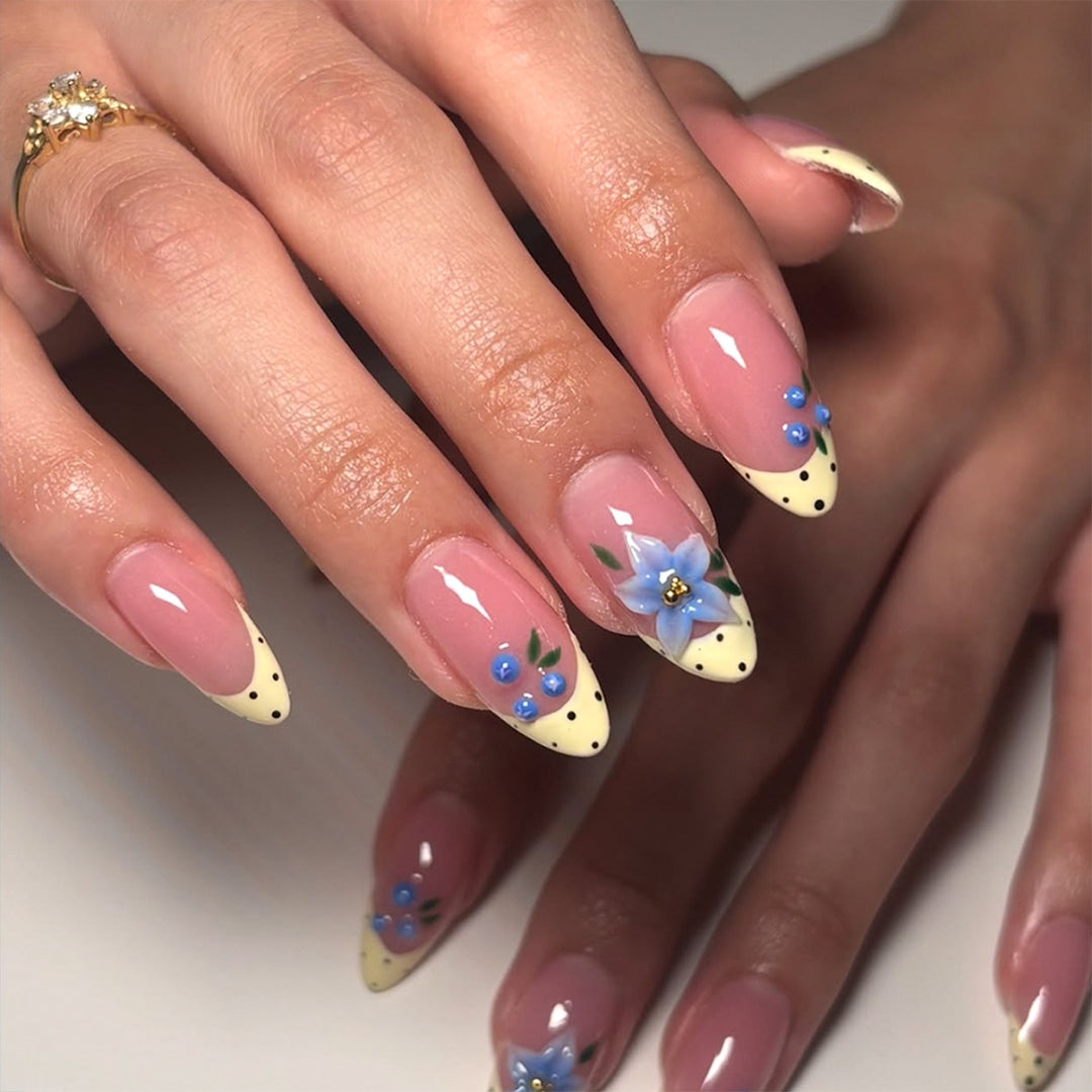 Trendy Nail Art Stornfield